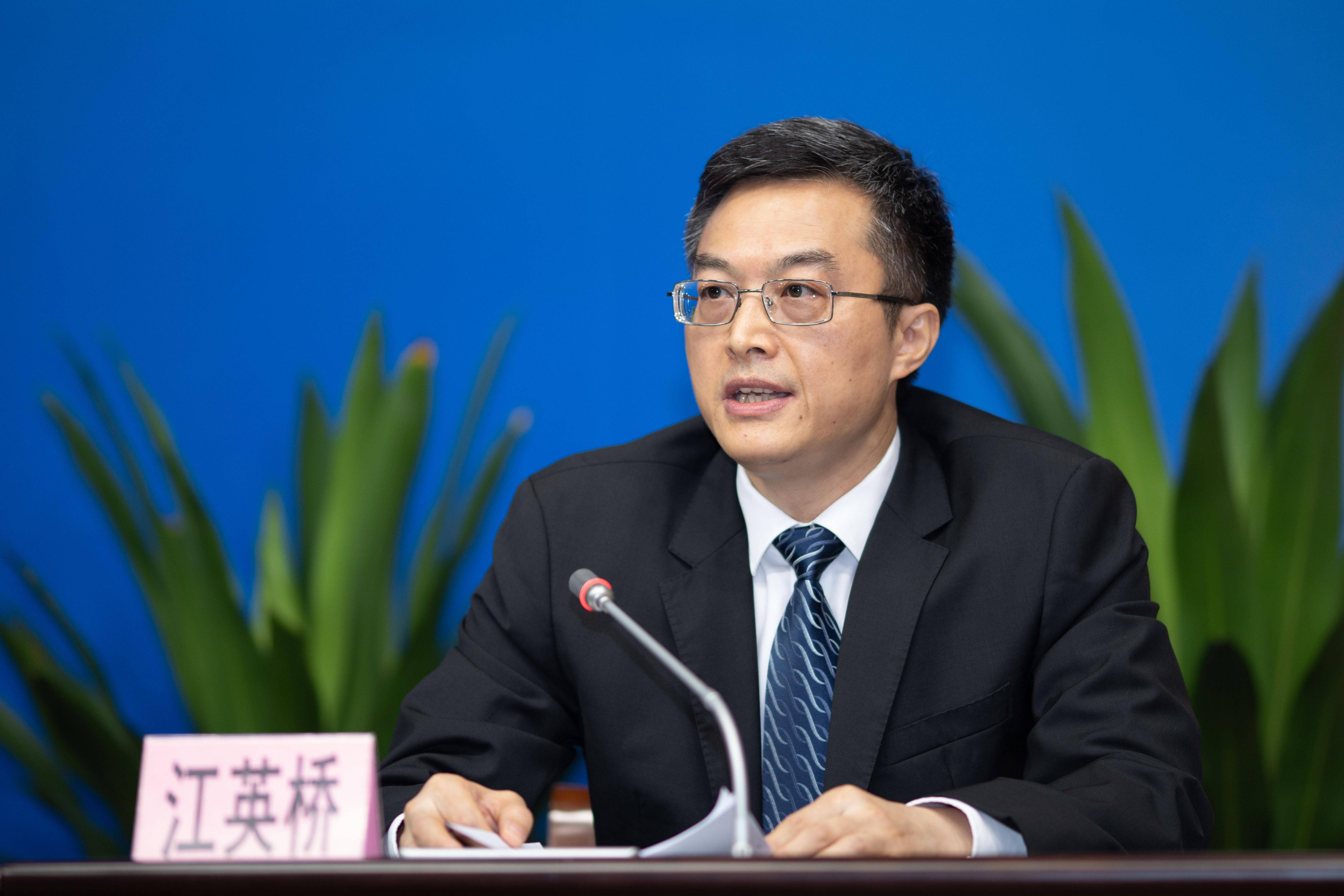 重庆广州24小时套医保卡(广州哪里可以套社保卡)